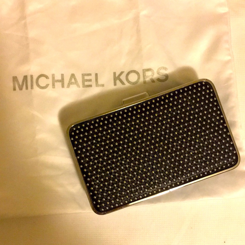 Michael Kors small clutch — NWT